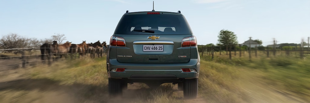 Chevrolet Trailblazer SUV de 7 lugares destaca segurança robusta